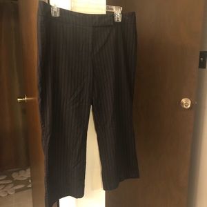 New York & Co Pinstriped Stretch Capris